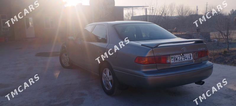 Toyota Camry 2001 - 120 000 TMT - Саят - img 3