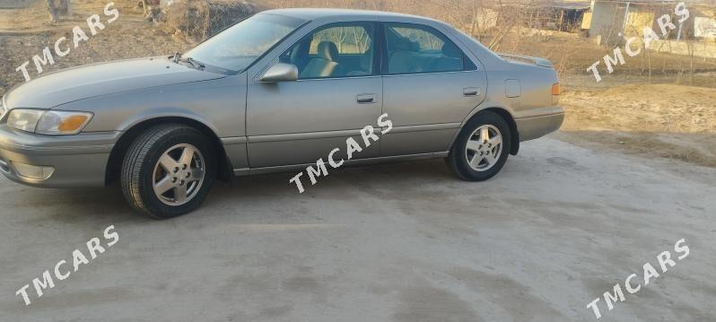 Toyota Camry 2001 - 120 000 TMT - Саят - img 5