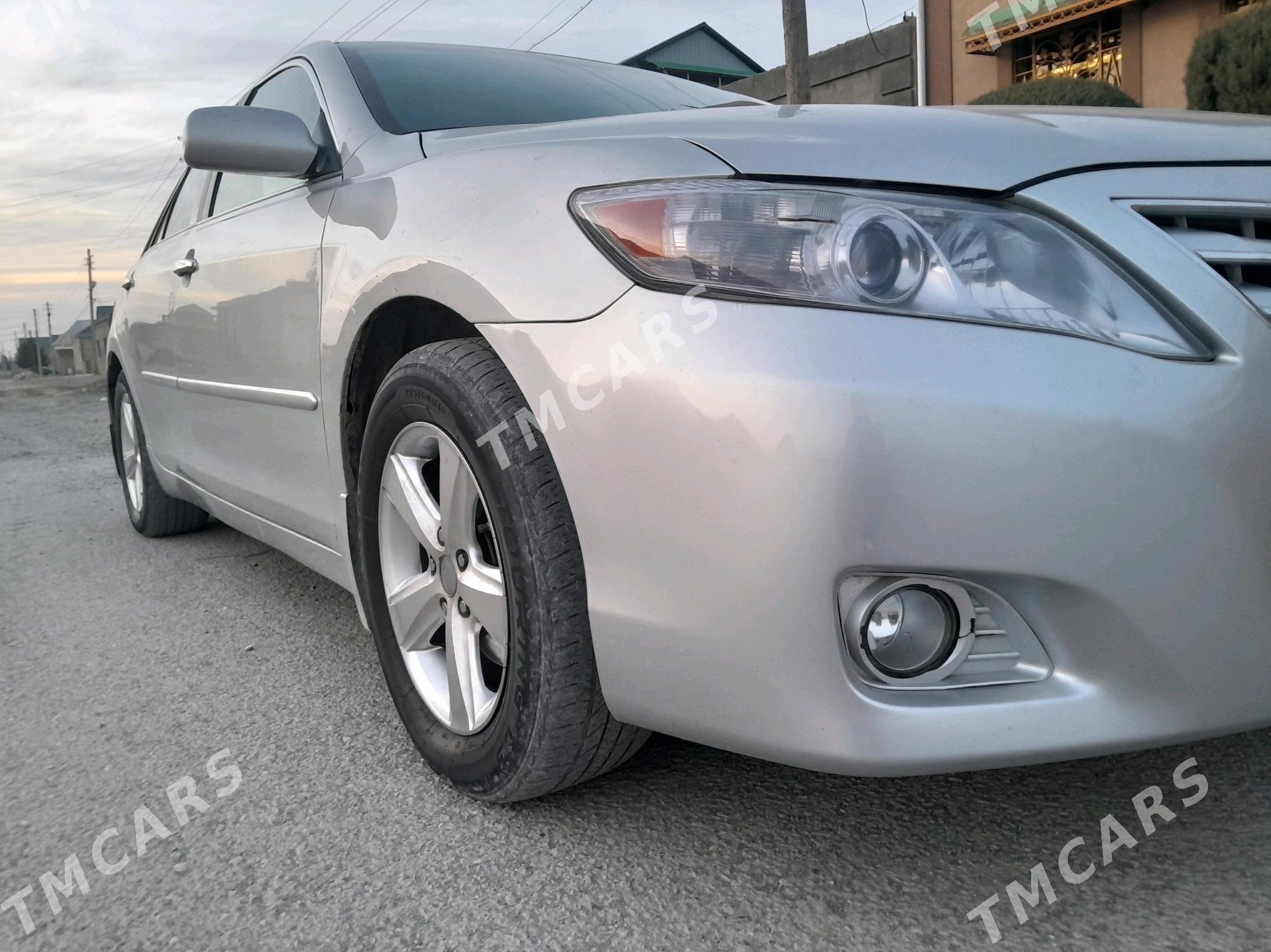 Toyota Camry 2010 - 182 000 TMT - Гызыларбат - img 3