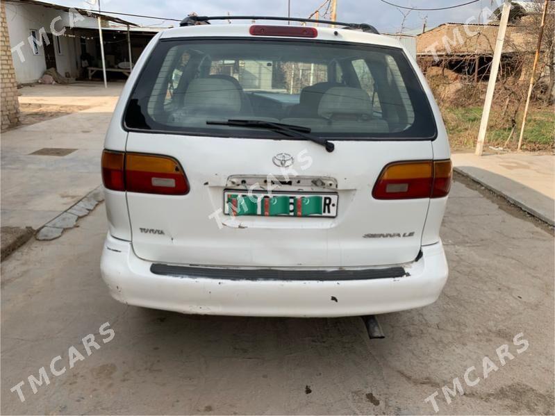 Toyota Sienna 1999 - 115 000 TMT - Туркменгала - img 5