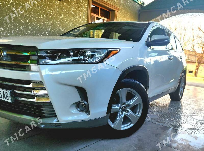 Toyota Highlander 2018 - 400 000 TMT - Aşgabat - img 4