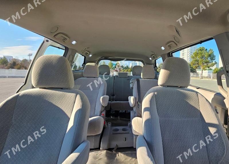 Toyota Sienna 2018 - 385 000 TMT - Ашхабад - img 10