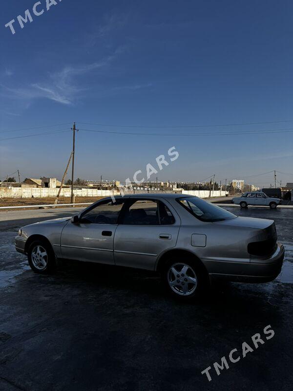 Toyota Camry 1996 - 70 000 TMT - Baýramaly - img 2