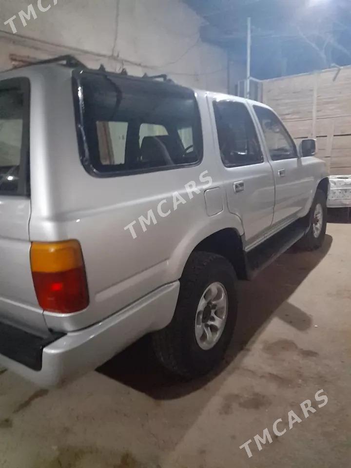 Toyota 4Runner 1995 - 75 000 TMT - Türkmenabat - img 3