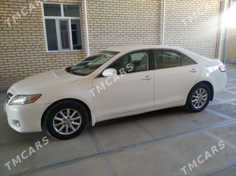 Toyota Camry 2010 - 150 000 TMT - Mary - img 4