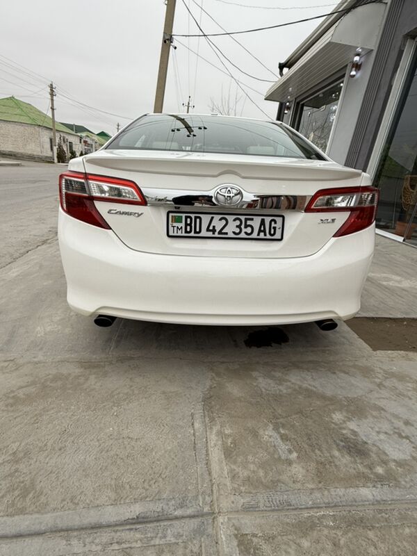 Toyota Camry 2013 - 245 000 TMT - Garadamak Şor - img 9