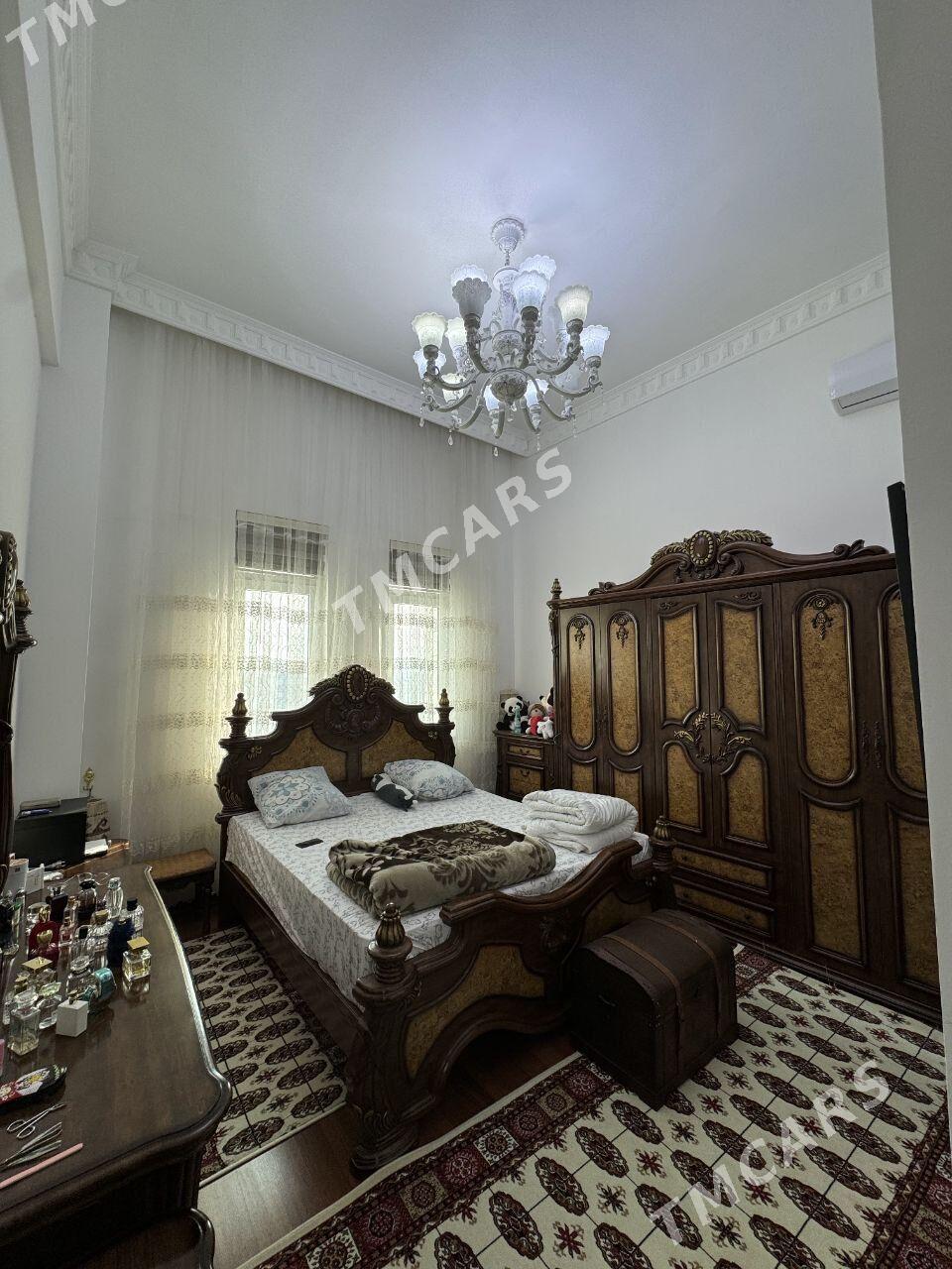 Элитка 4 ком 176 м² - Aşgabat - img 7