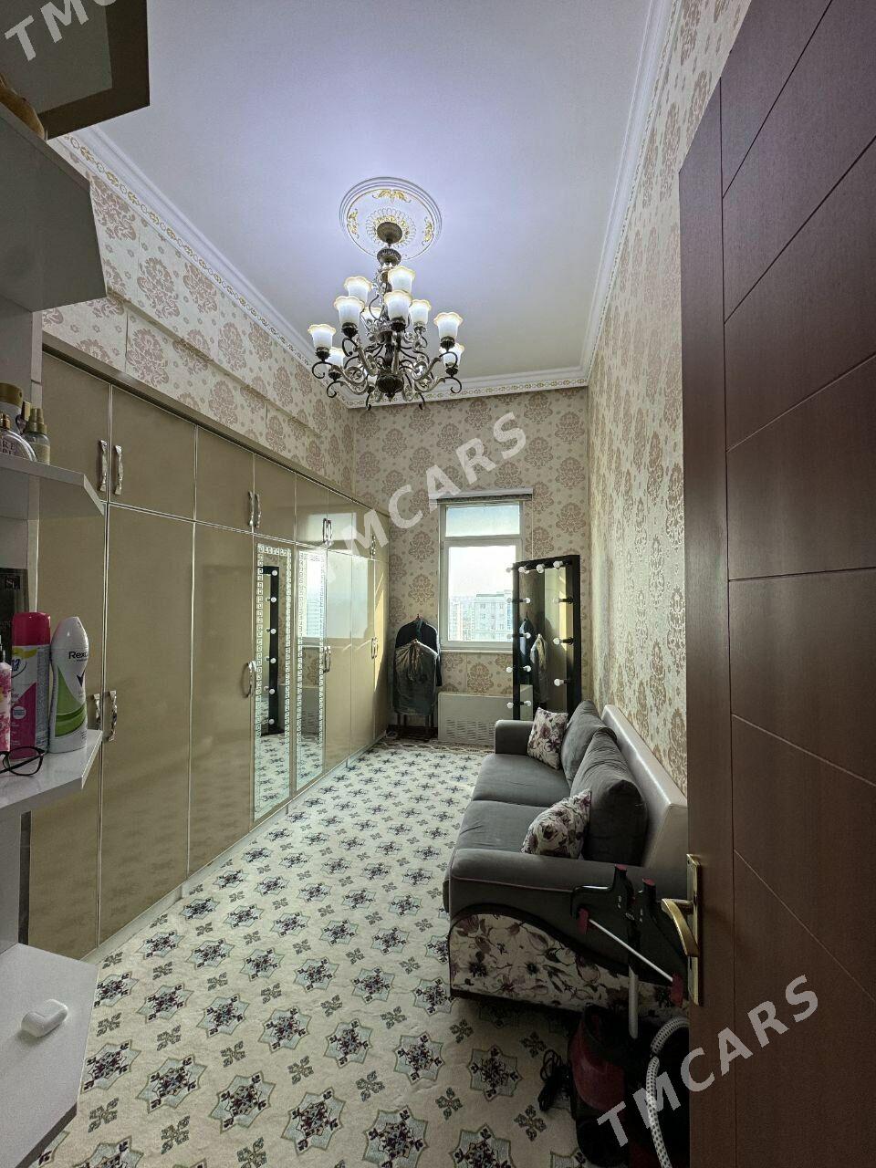 Элитка 4 ком 176 м² - Aşgabat - img 9