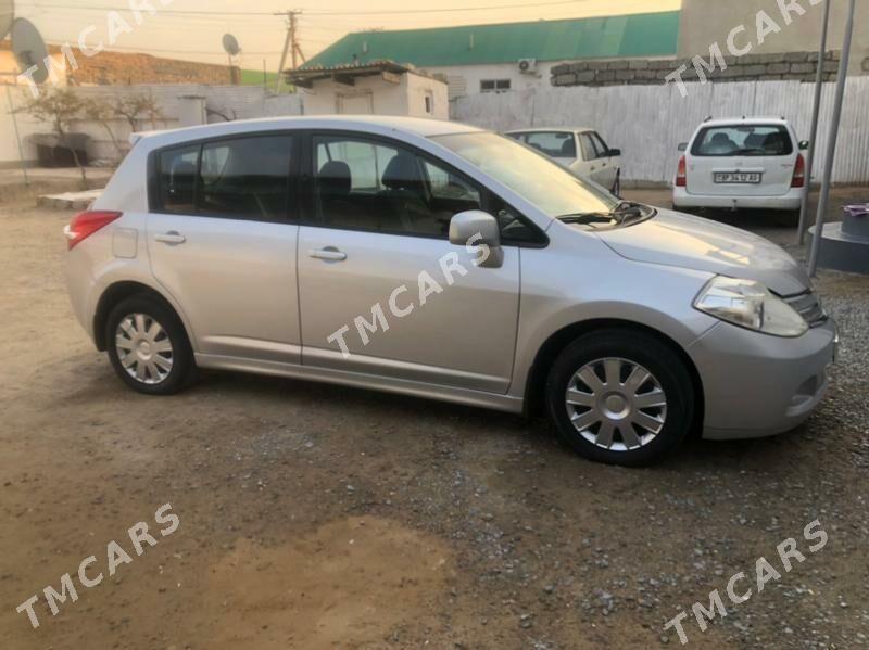 Nissan Tiida 2011 - 150 000 TMT - Ашхабад - img 3