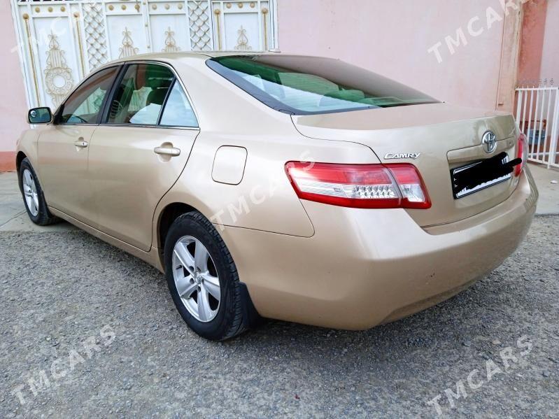 Toyota Camry 2011 - 180 000 TMT - Gyzylarbat - img 6