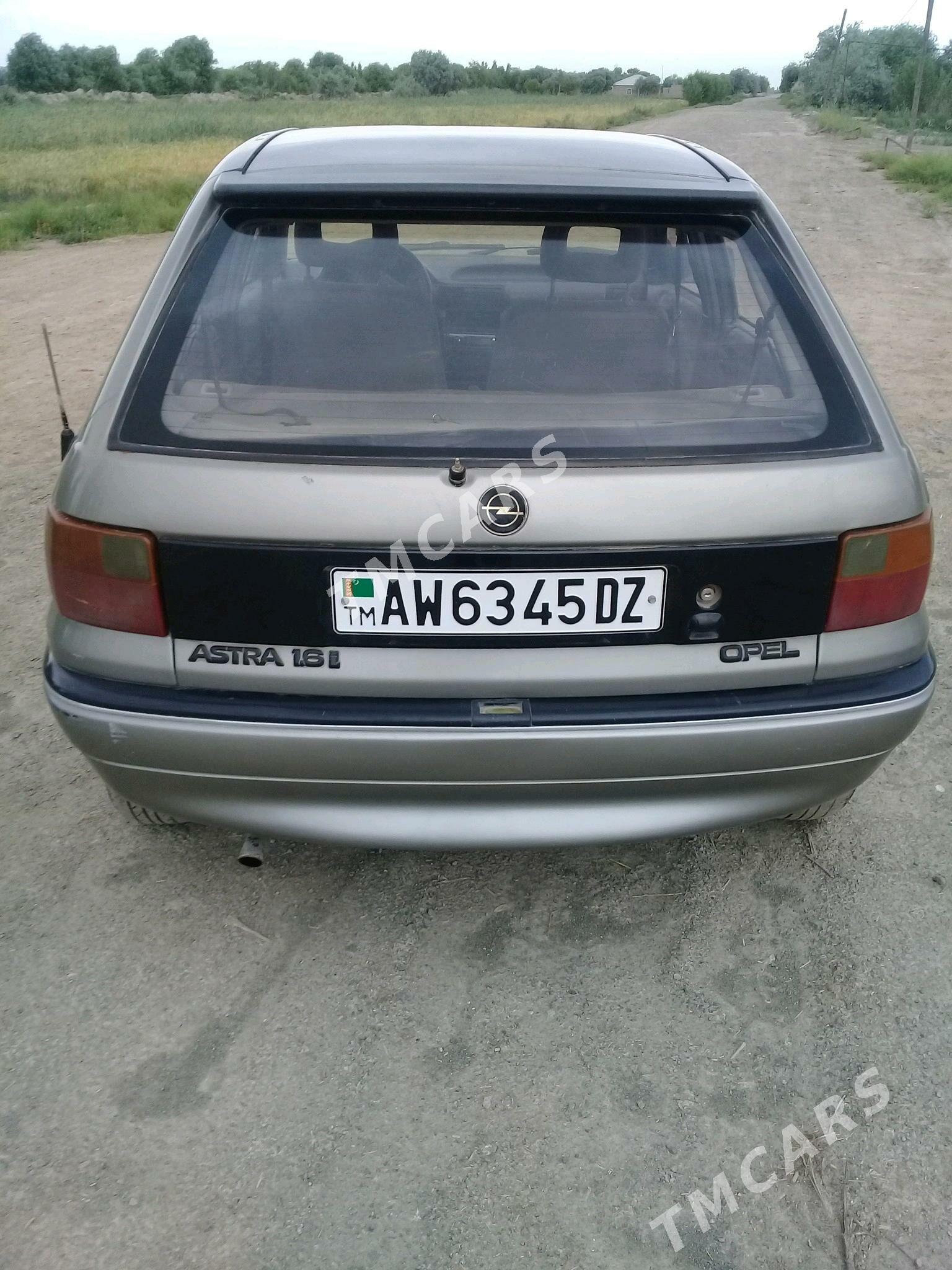 Opel Astra 1993 - 35 000 TMT - Кёнеургенч - img 6