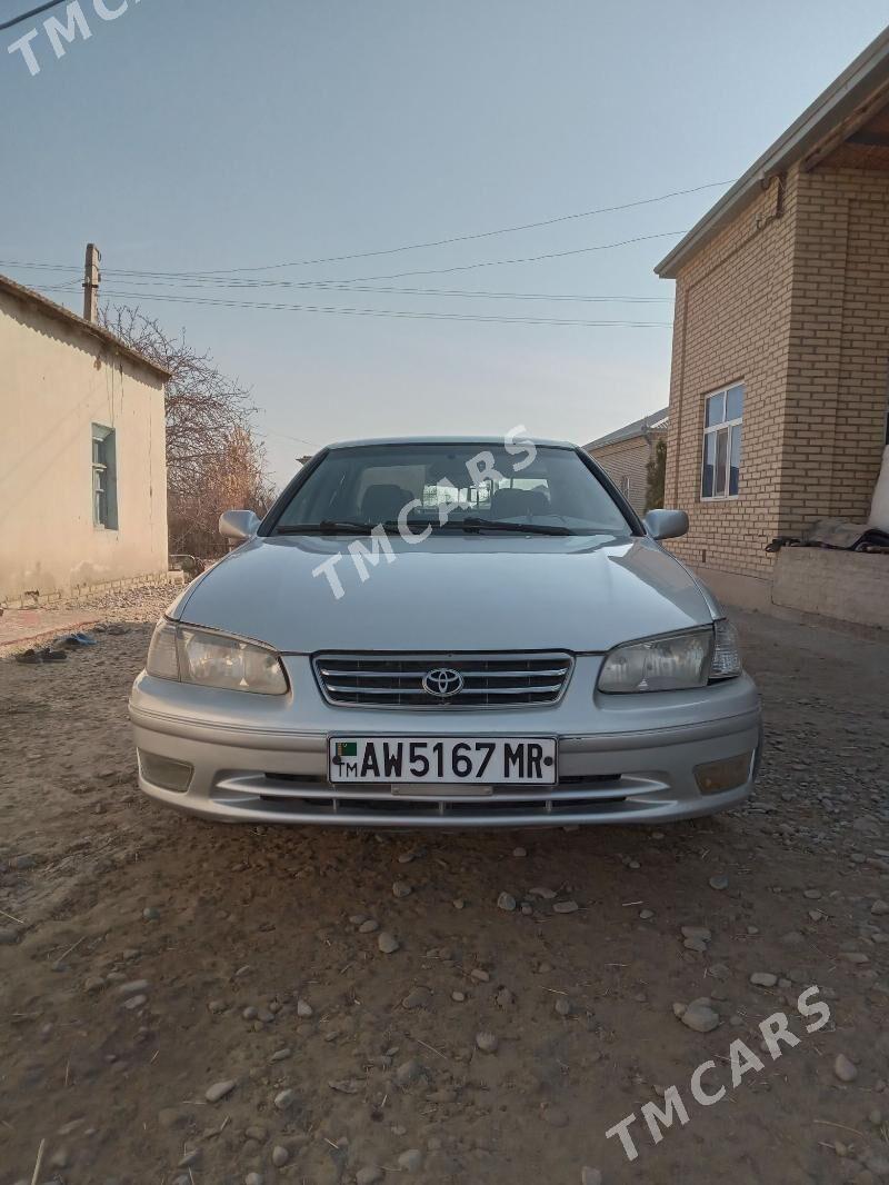 Toyota Camry 2000 - 110 000 TMT - Сакарчага - img 3