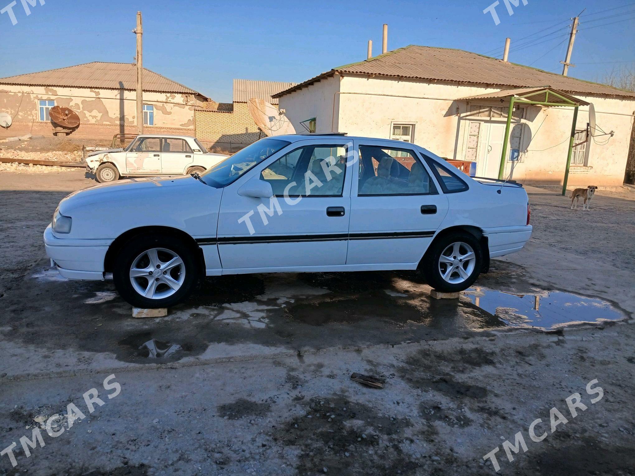 Opel Vectra 1990 - 50 000 TMT - Бабадайхан - img 5