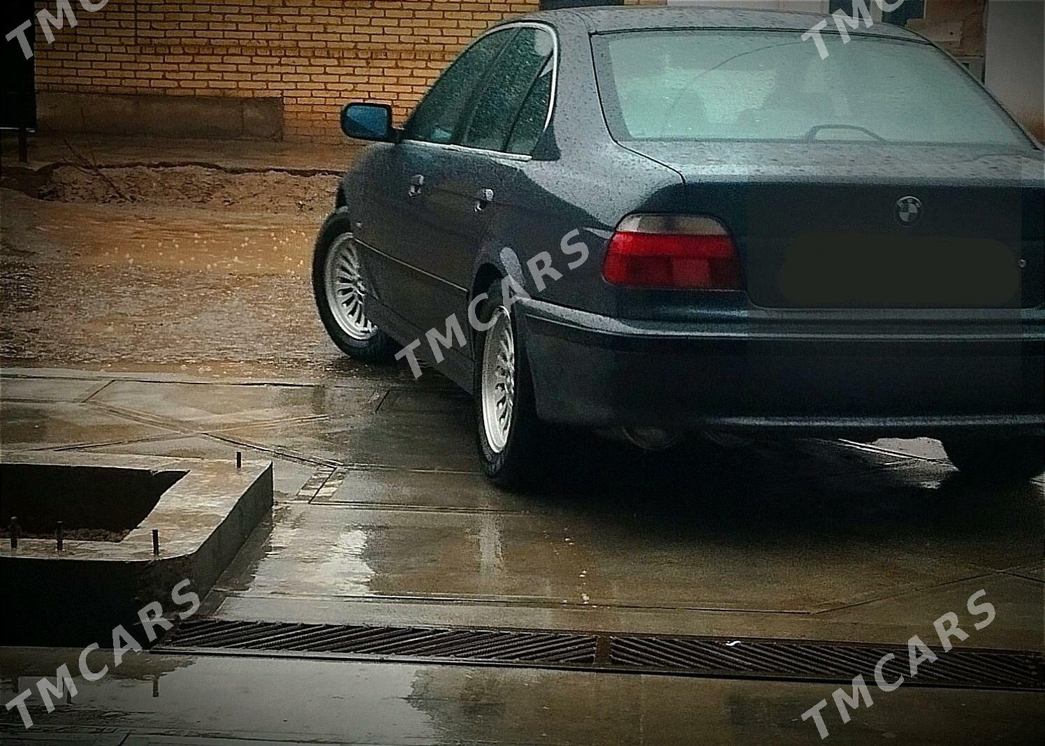 BMW 528 1997 - 98 000 TMT - Туркменабат - img 2