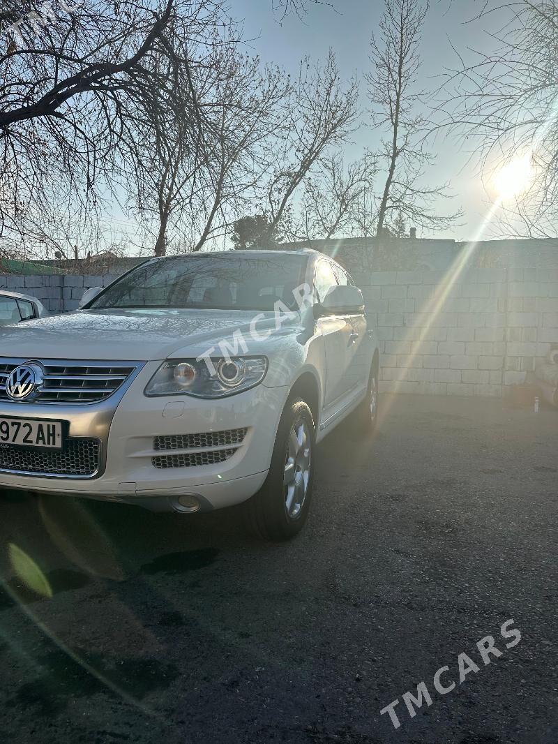 Volkswagen Touareg 2009 - 280 000 TMT - Aşgabat - img 2