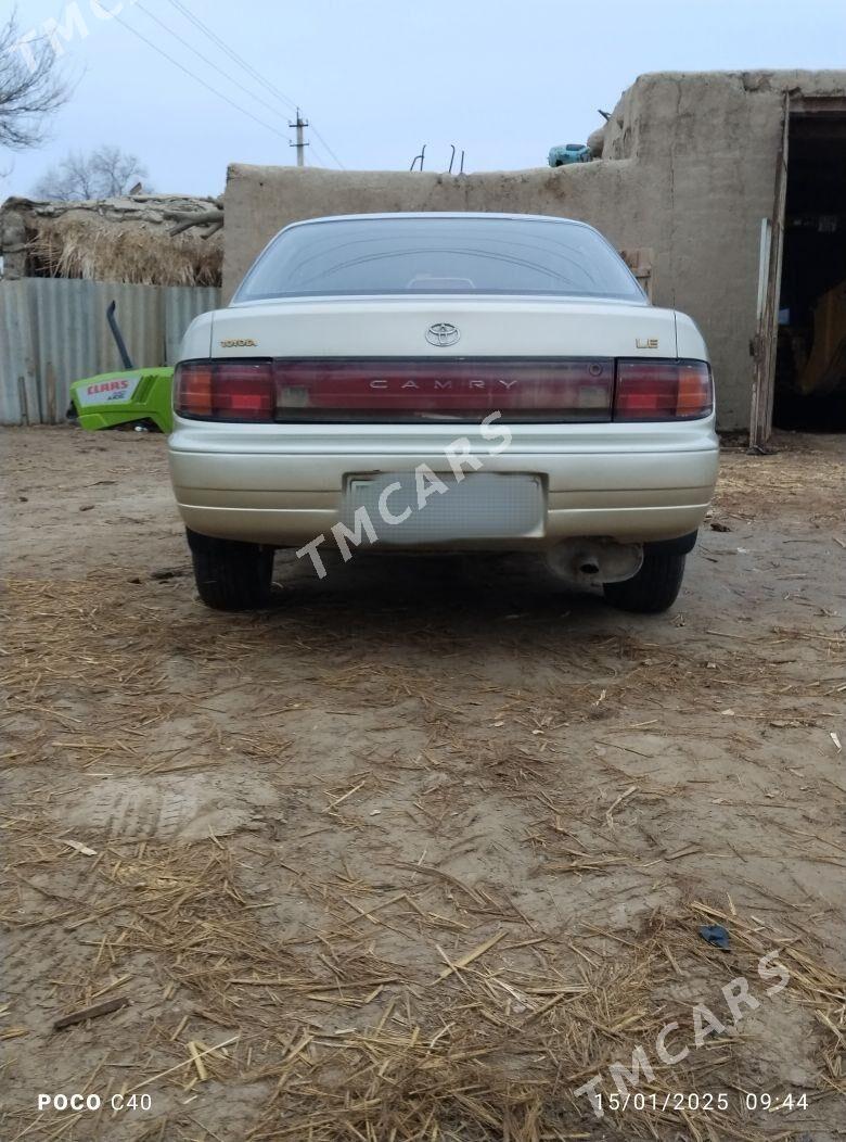 Toyota Camry 1994 - 75 000 TMT - Köneürgenç - img 5