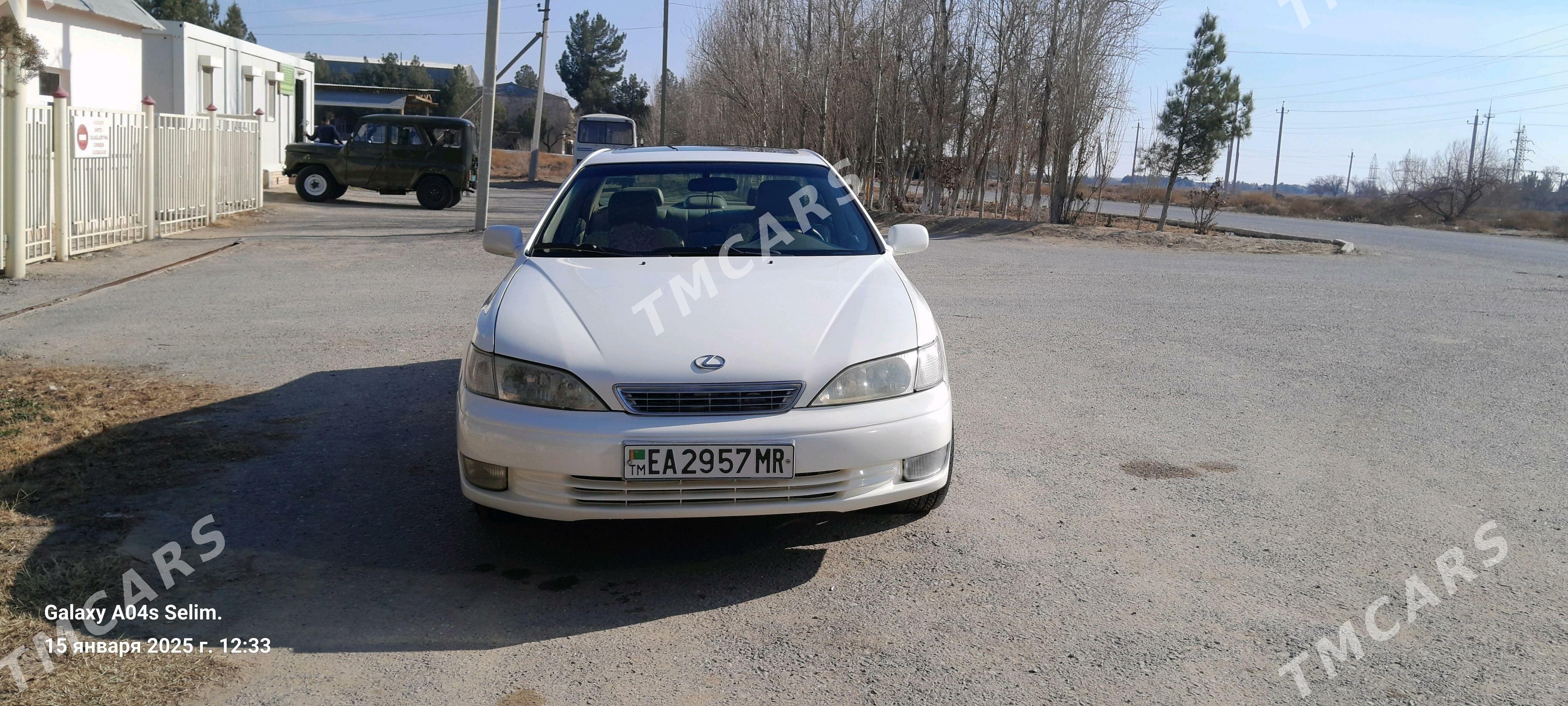 Lexus ES 300 1999 - 120 000 TMT - Sakarçäge - img 2