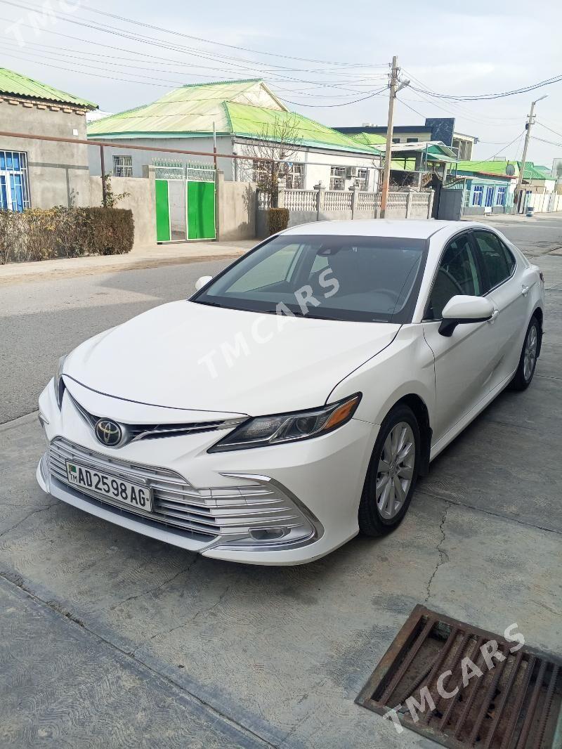 Toyota Camry 2019 - 285 000 TMT - Ашхабад - img 2