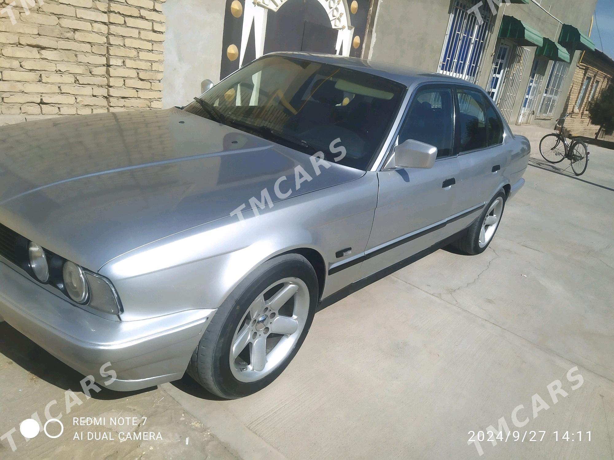 BMW 525 1990 - 40 000 TMT - Farap - img 2