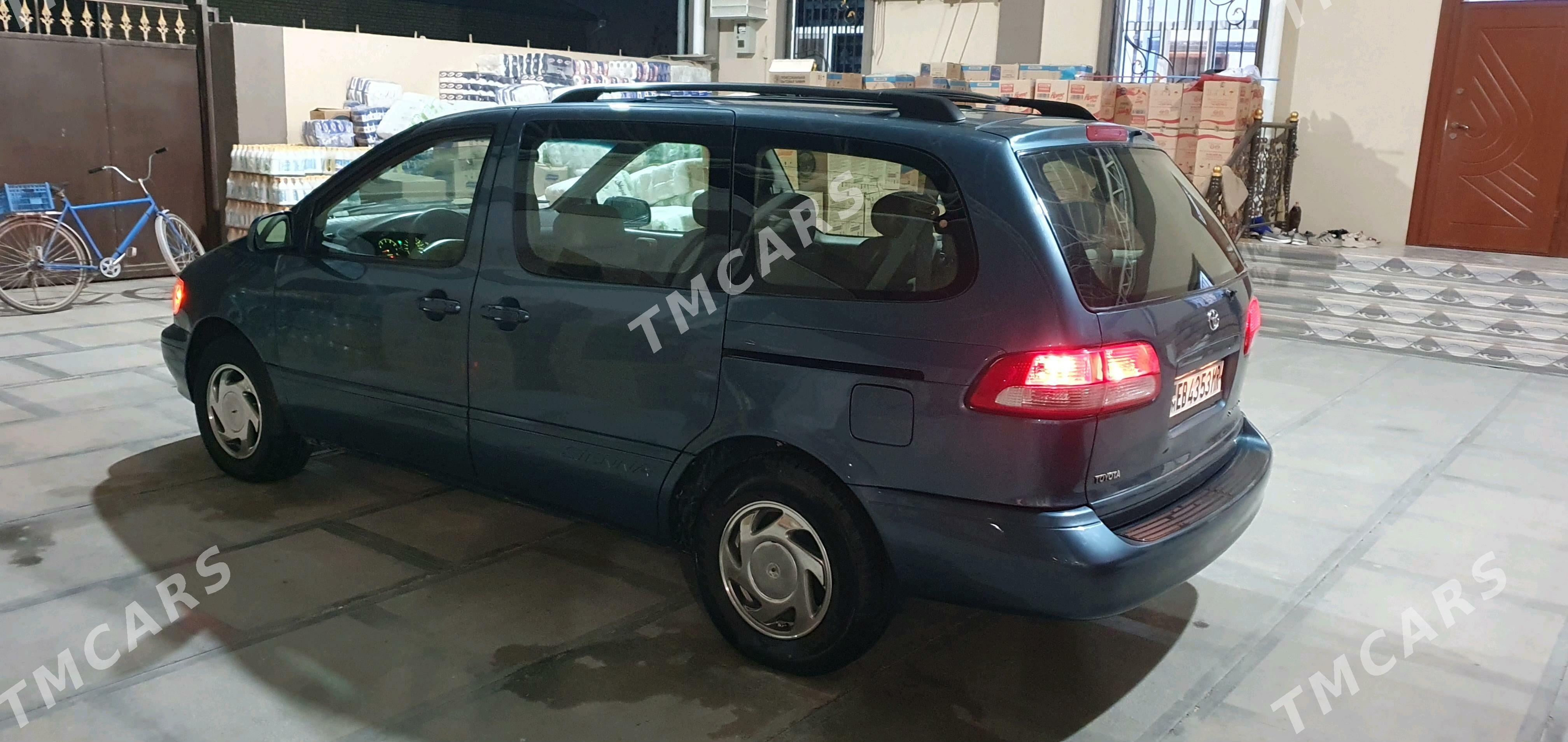 Toyota Sienna 2002 - 180 000 TMT - Мары - img 5