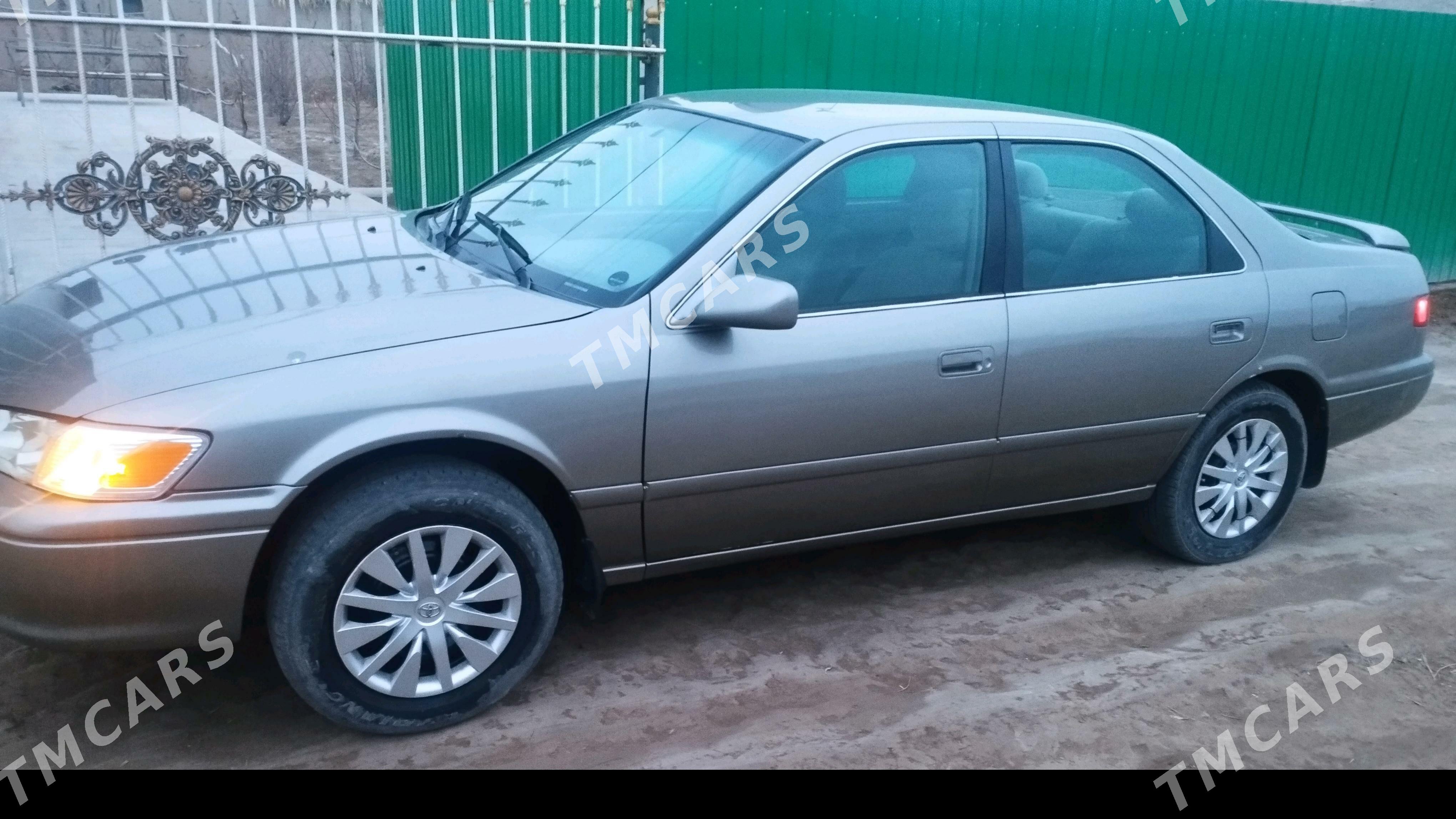 Toyota Camry 2001 - 118 000 TMT - Şabat etr. - img 3