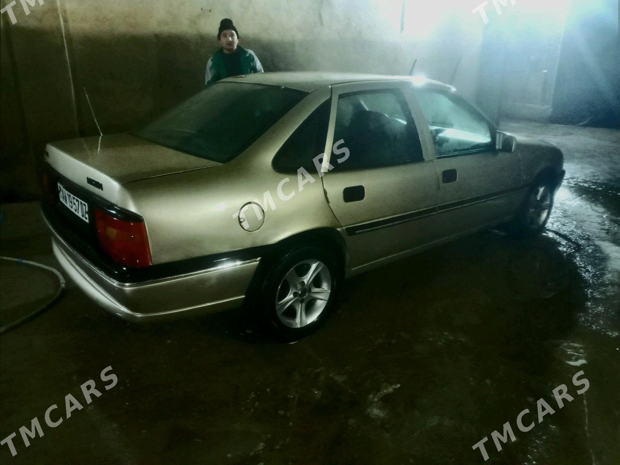 Opel Vectra 1993 - 36 000 TMT - Кёнеургенч - img 3