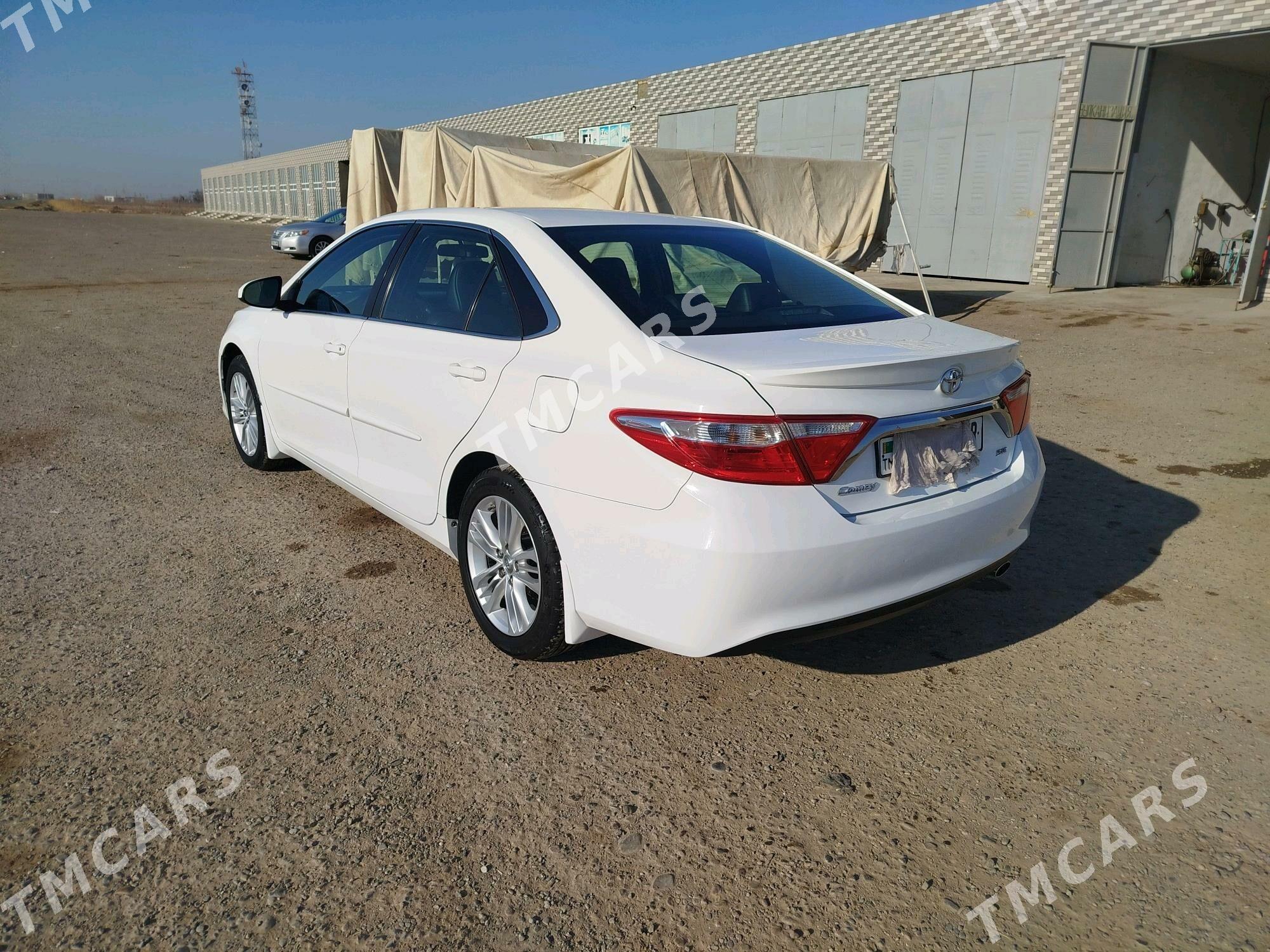 Toyota Camry 2016 - 250 000 TMT - Сакарчага - img 10