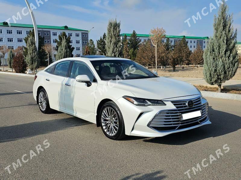 Toyota Avalon 2022 - 470 000 TMT - Бузмеин - img 3