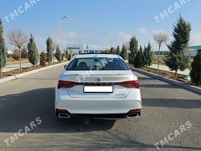 Toyota Avalon 2022 - 470 000 TMT - Бузмеин - img 5