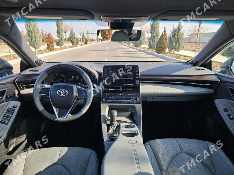 Toyota Avalon 2022 - 470 000 TMT - Бузмеин - img 7