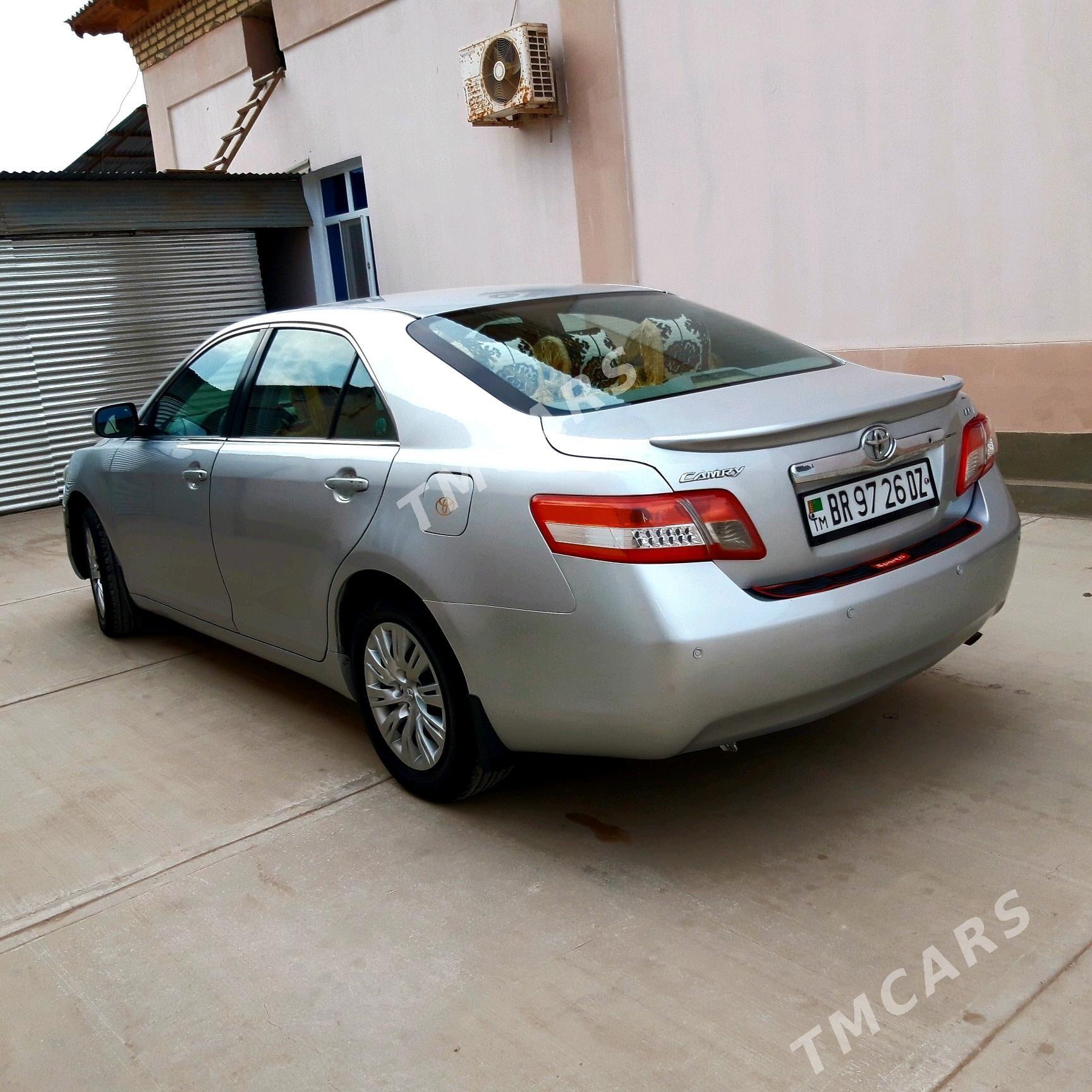 Toyota Camry 2010 - 120 000 TMT - Daşoguz - img 4