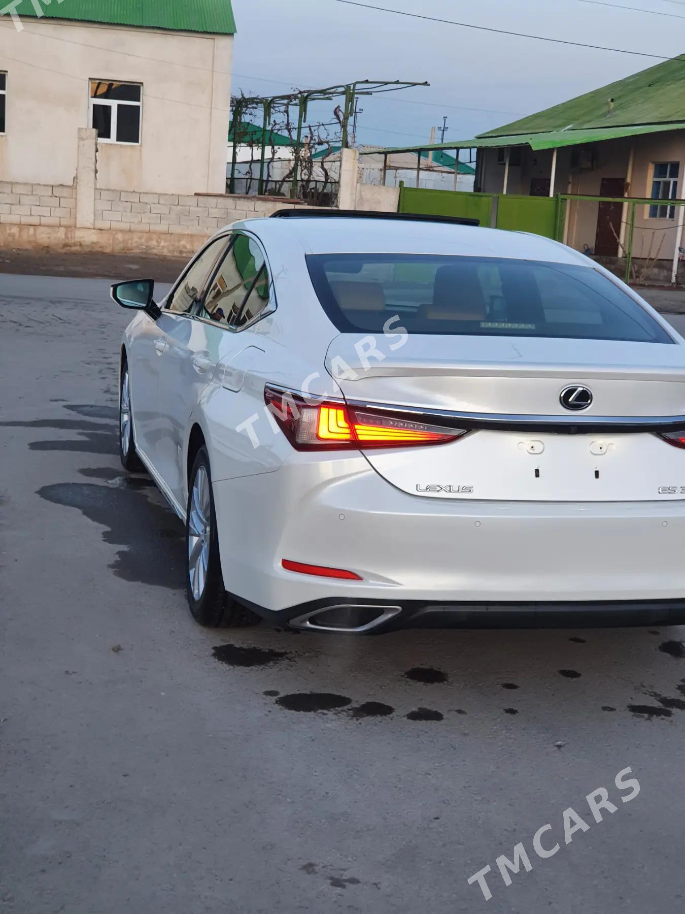 Lexus ES 350 2019 - 570 000 TMT - Ашхабад - img 3