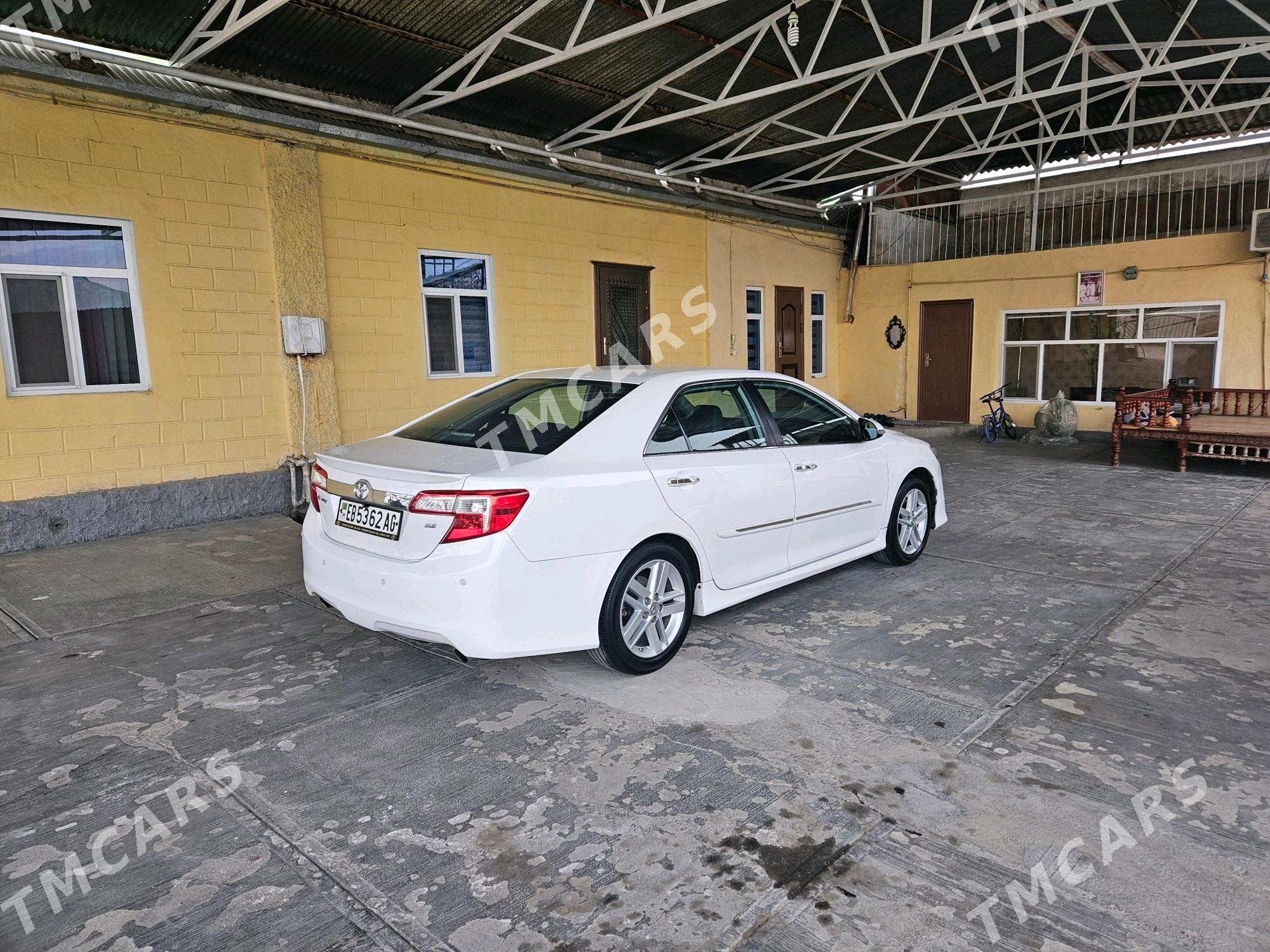 Toyota Camry 2013 - 210 000 TMT - Ашхабад - img 4