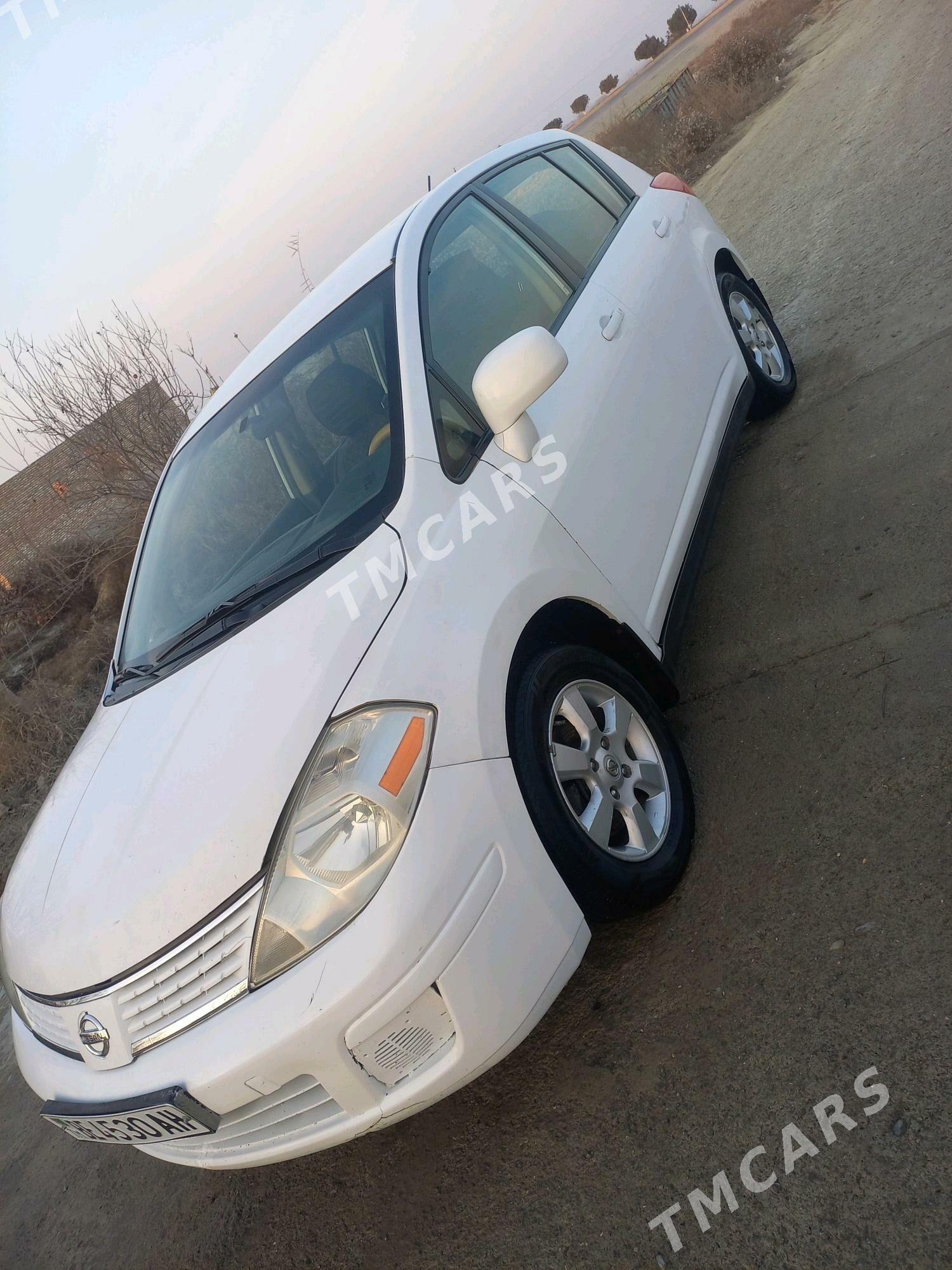 Nissan Versa 2009 - 110 000 TMT - Бахарден - img 7