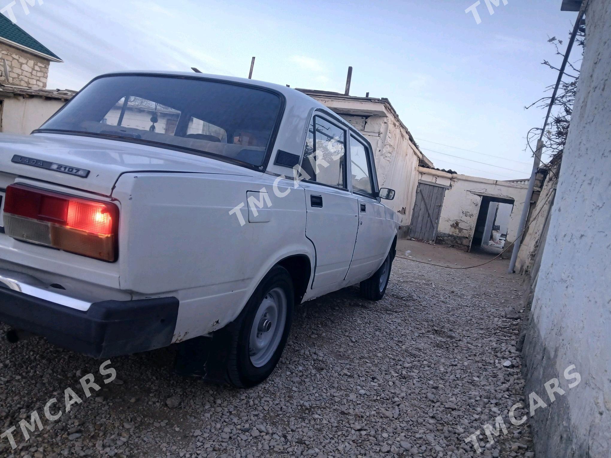 Lada 2105 1993 - 26 000 TMT - Балканабат - img 3