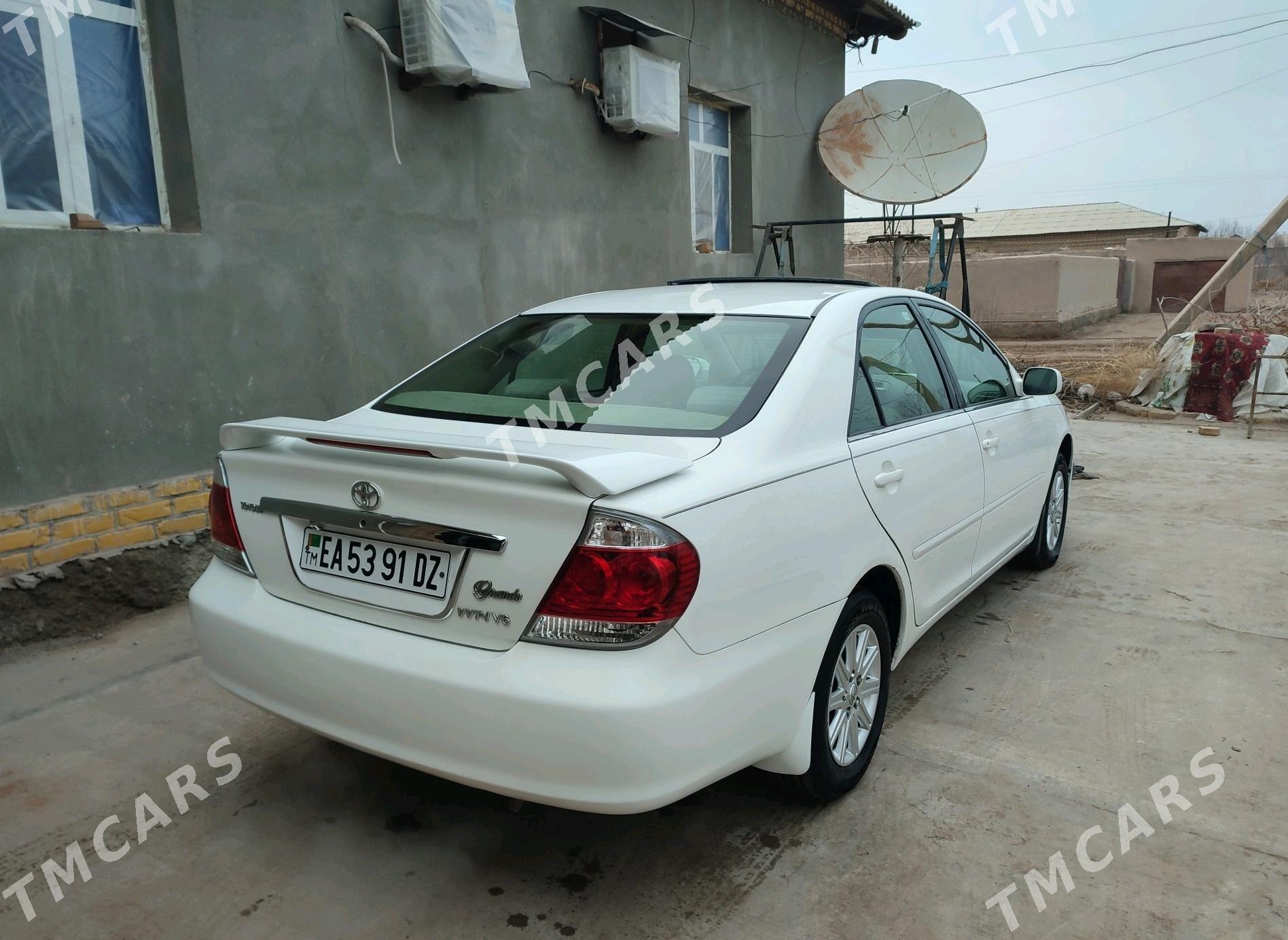 Toyota Camry 2005 - 180 000 TMT - етр. Туркменбаши - img 7