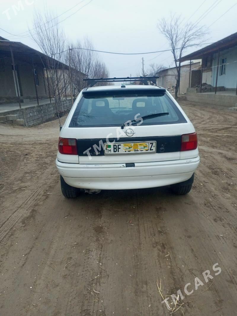 Opel Astra 1992 - 28 000 TMT - Шабатский этрап - img 3