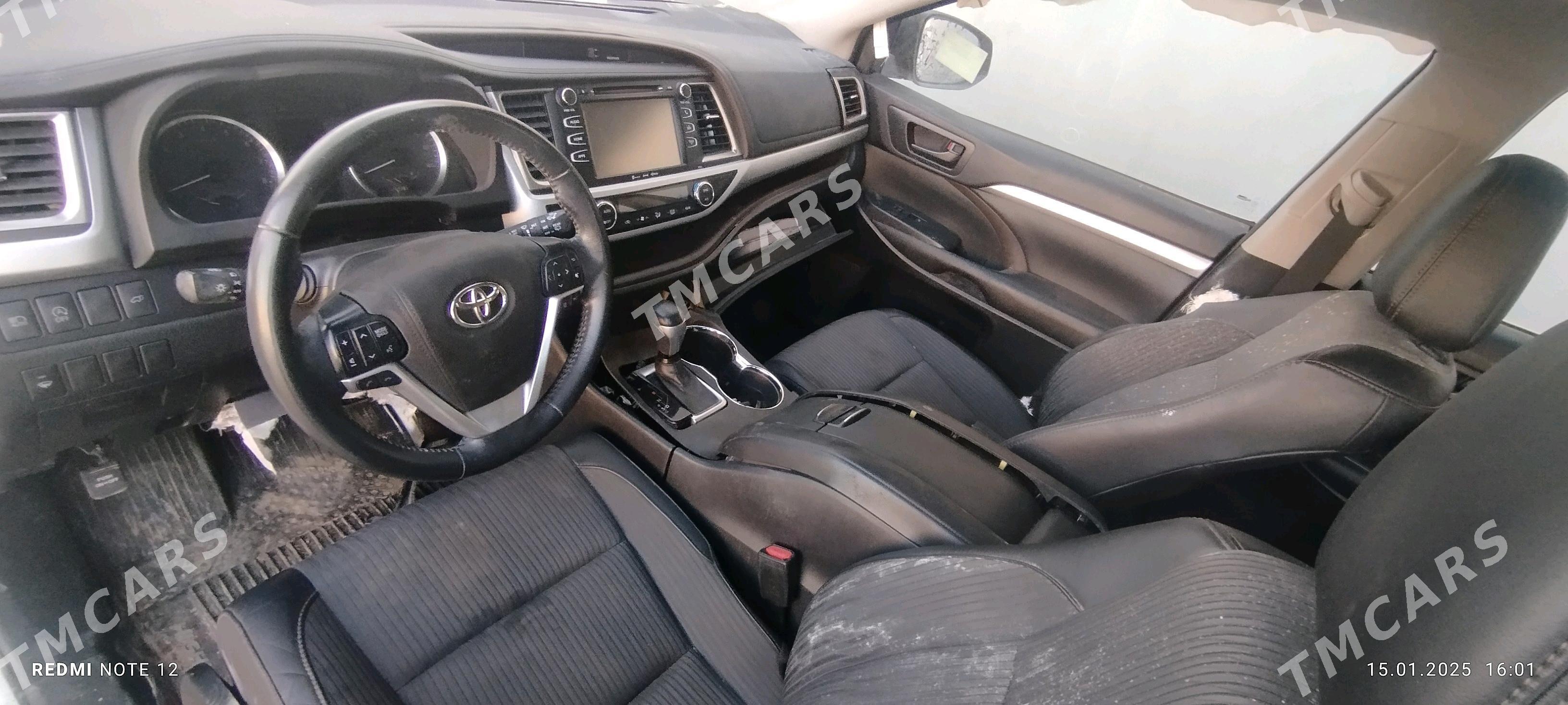 Toyota Highlander 2019 - 313 600 TMT - Мары - img 5