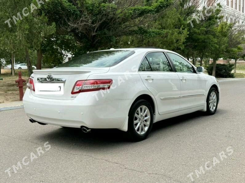 Toyota Camry 2010 - 230 000 TMT - Мары - img 4