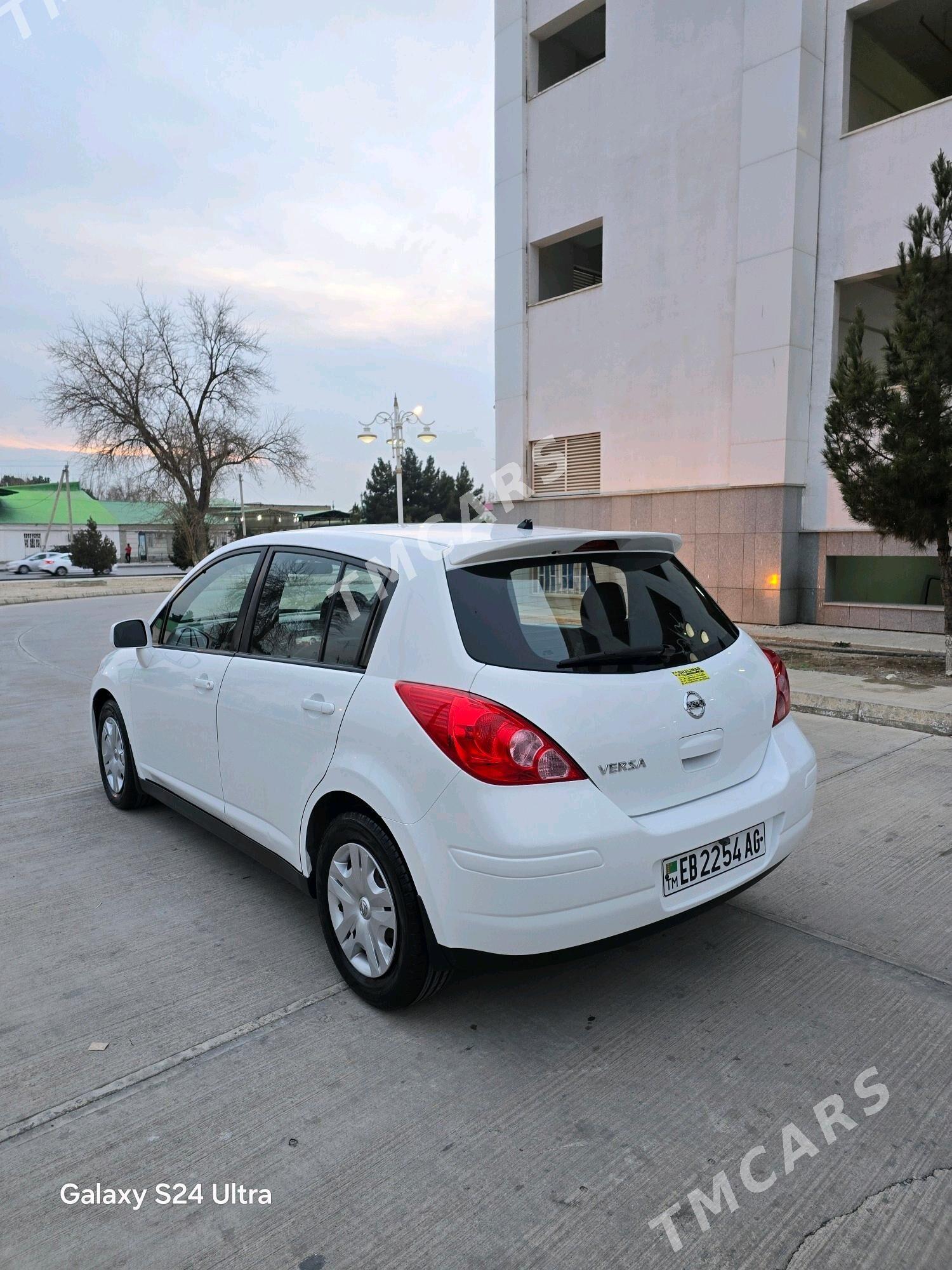 Nissan Versa 2012 - 135 000 TMT - 30 mkr - img 4