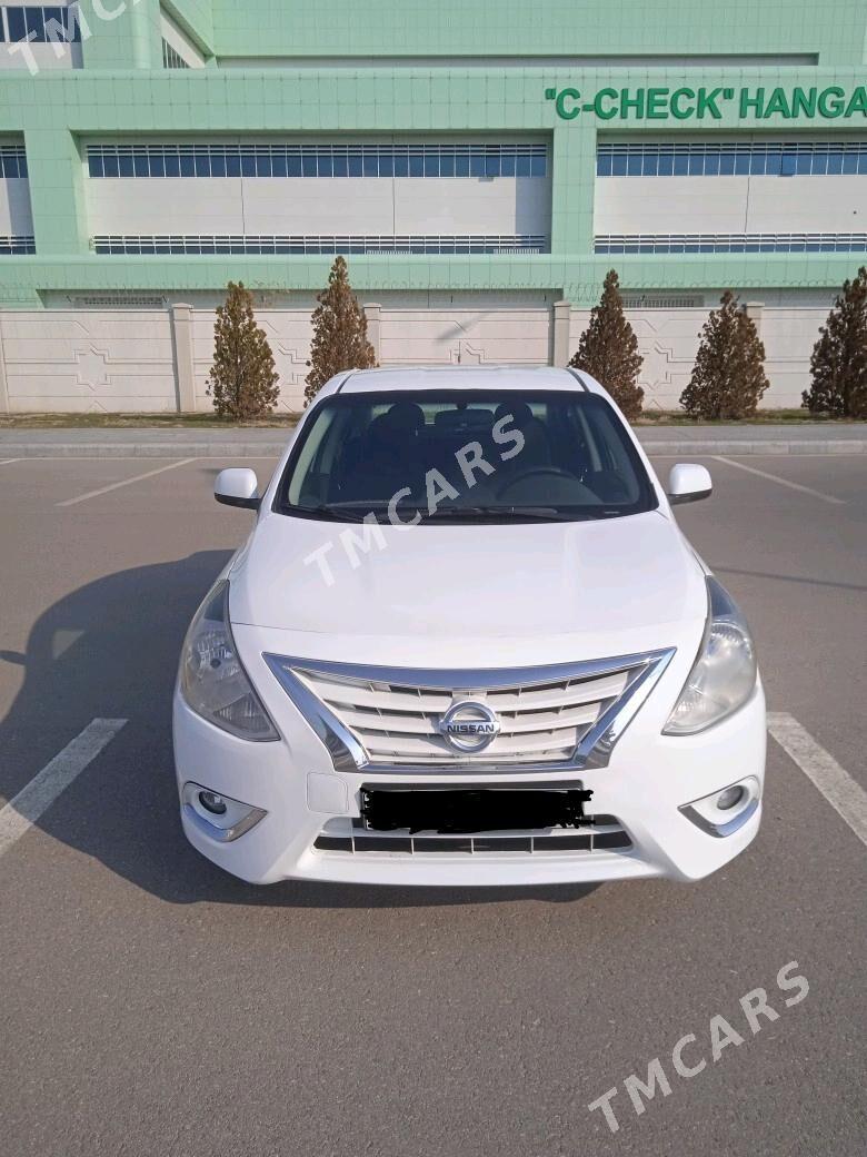 Nissan Versa 2015 - 107 000 TMT - Херрикгала - img 7