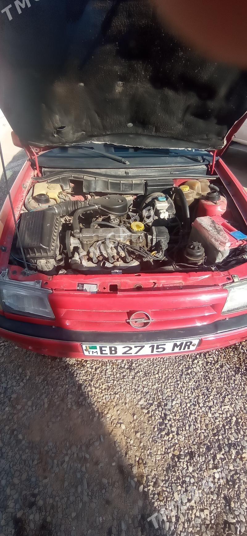 Opel Astra 1994 - 40 000 TMT - Мары - img 2