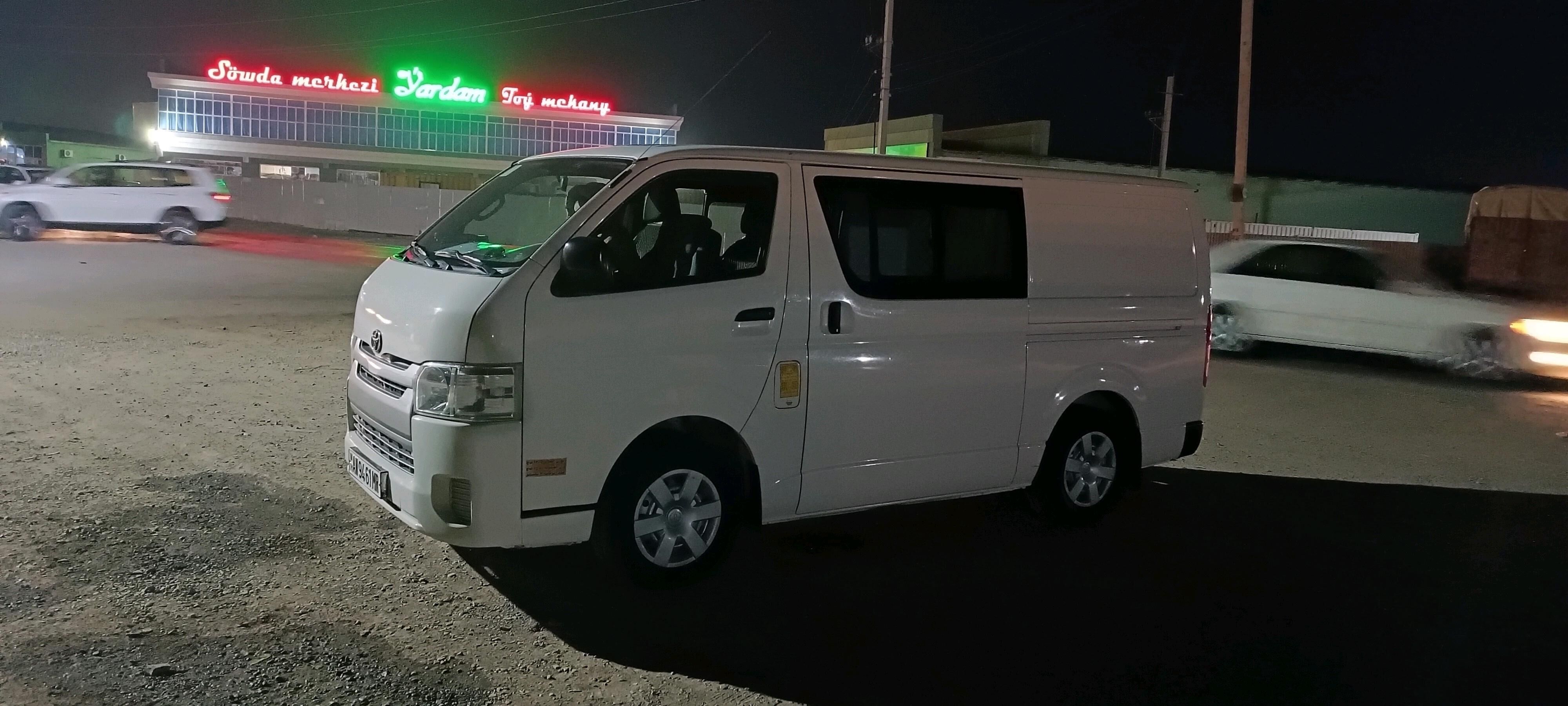 Toyota Hiace 2018 - 370 000 TMT - Mary - img 6