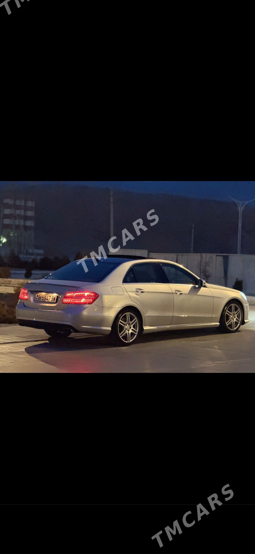 Mercedes-Benz E350 2011 - 300 000 TMT - Балканабат - img 3