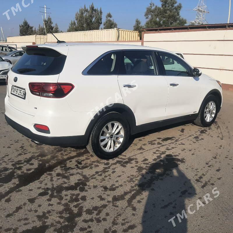 Kia Sorento 2019 - 340 000 TMT - Türkmenabat - img 3