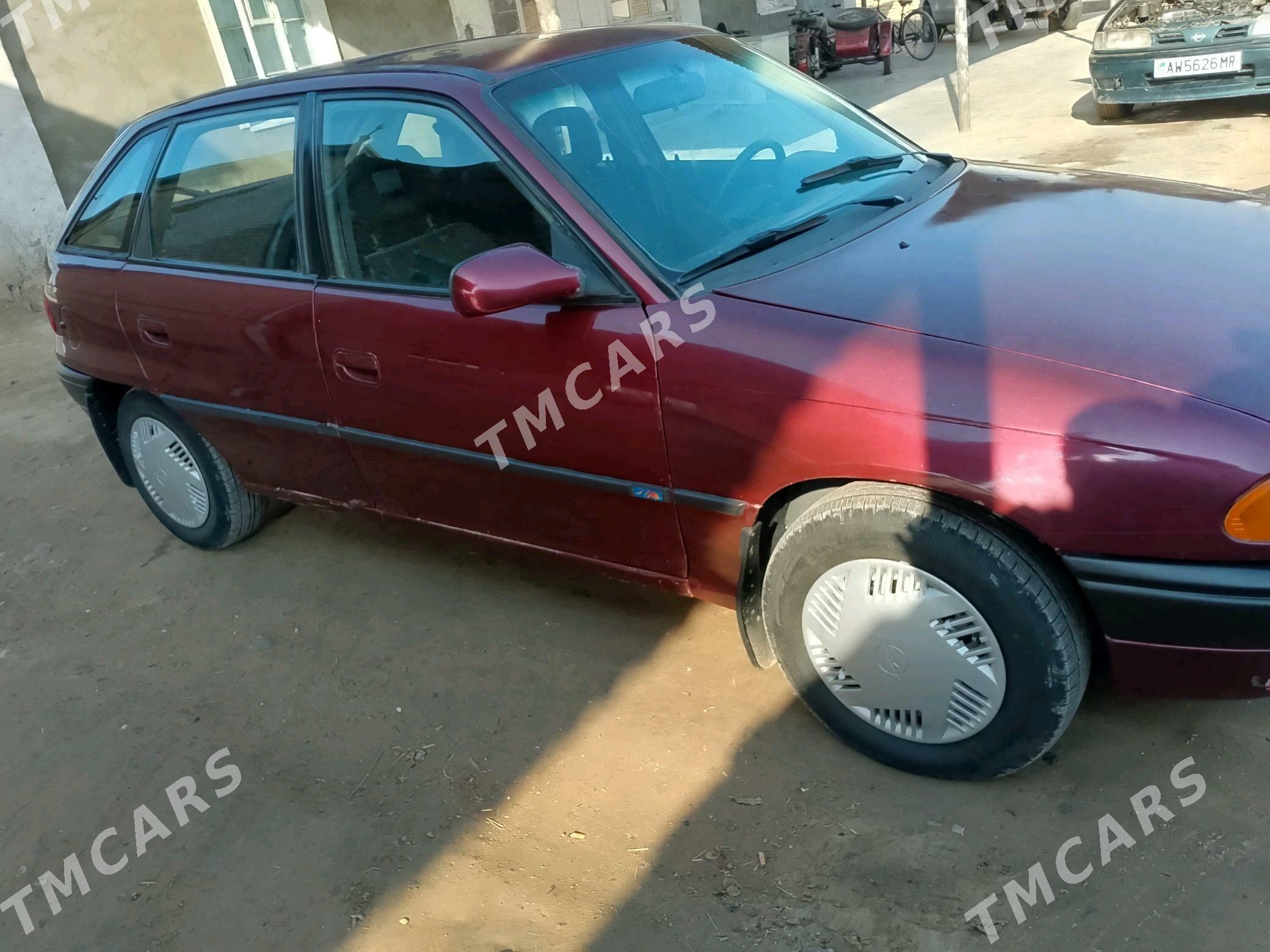 Opel Astra 1995 - 39 000 TMT - Векильбазар - img 5