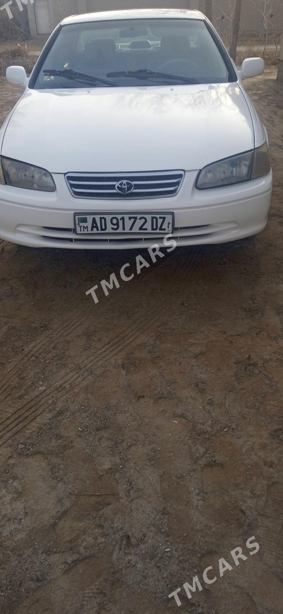 Toyota Camry 1999 - 98 000 TMT - Köneürgenç - img 3