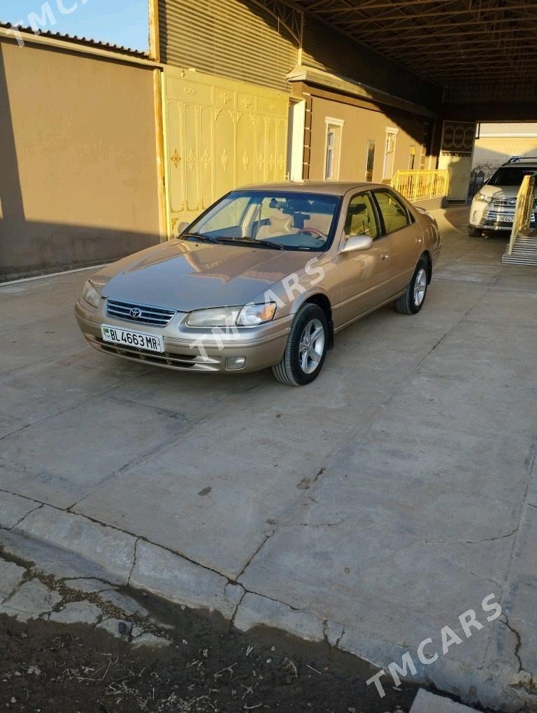 Toyota Camry 1999 - 110 000 TMT - Мары - img 2