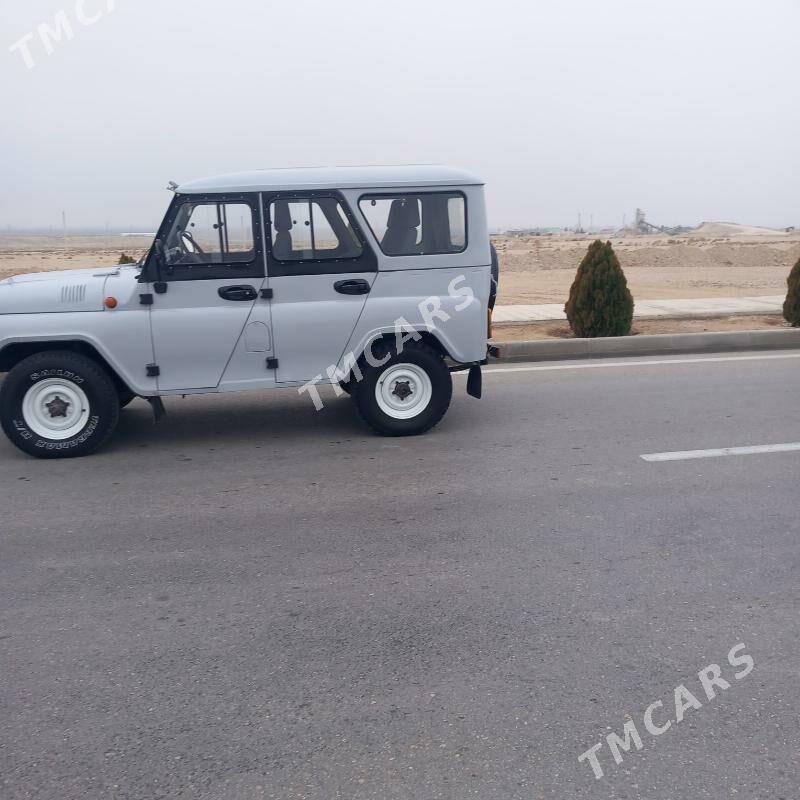 UAZ Profi 2004 - 90 000 TMT - Балканабат - img 2