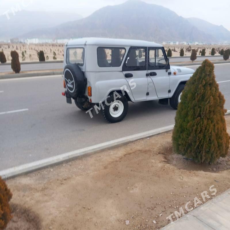 UAZ Profi 2004 - 90 000 TMT - Балканабат - img 4